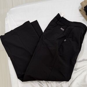 FigsPro Women's Black Wide Leg Pants